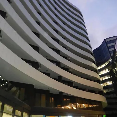 Pupinova Palata- 7 * Novi Sad